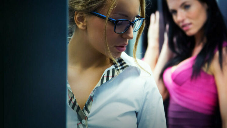 [SexArt] - Lifted and Licking (2014) - Whitney Conroy - Margot A