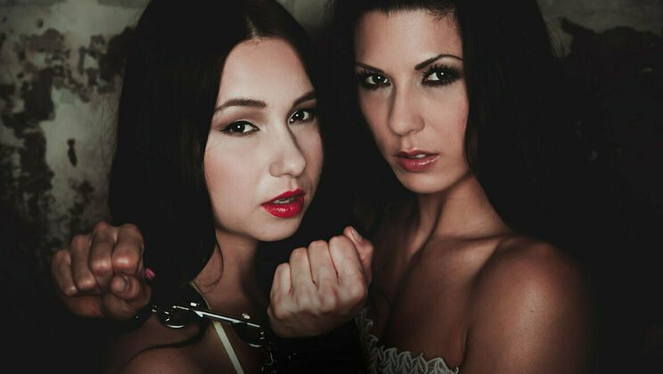 [SexArt] - Big Tits and Nipples: A Lesbian Episode - Taylor Sands - Alexa Tomas