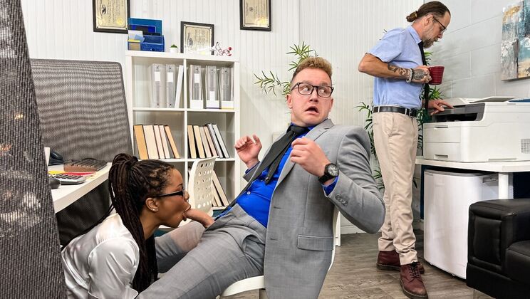 [WorkMeHarder] - Late Night Sex with Big Booty - Kira Noir - Van Wylde