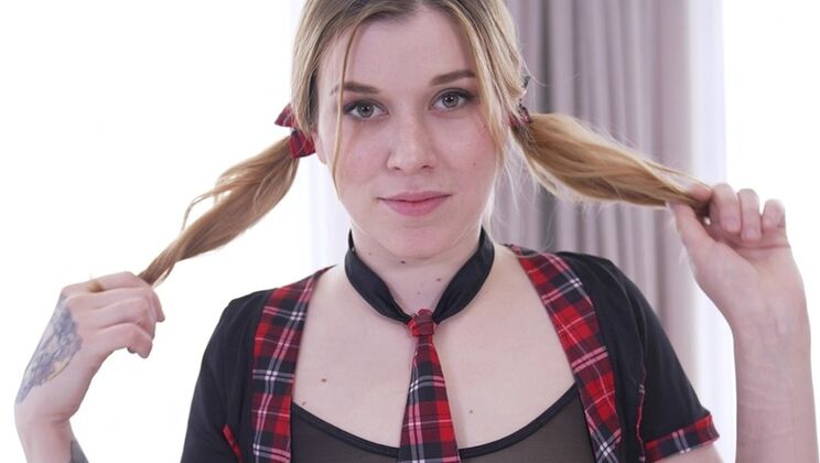 [NRXStudio] - Anita Toro Experiences Her First Double BJ