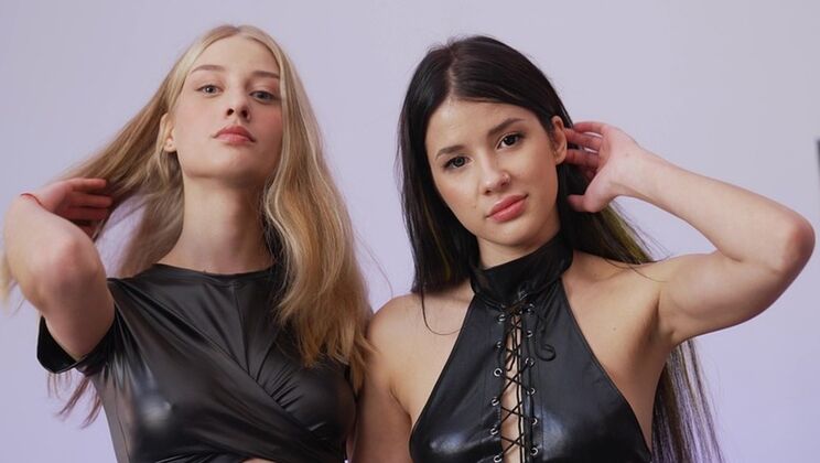 [NRXStudio] - Orgy with Two Hot Stepsisters