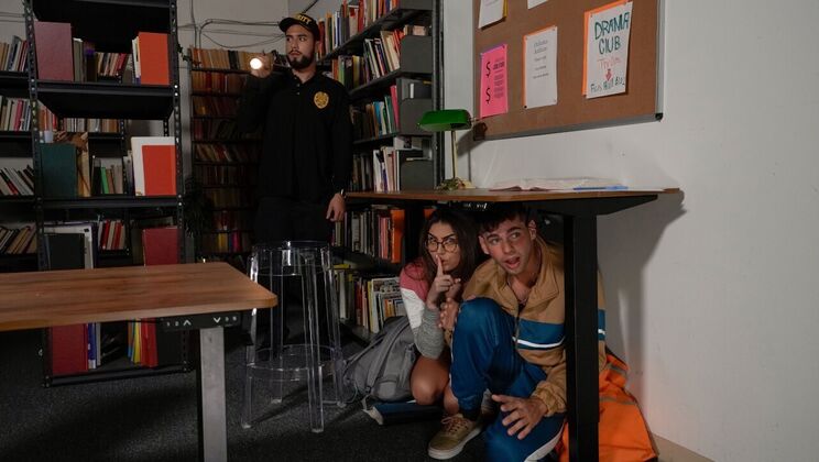 [CrazyCollegeGFs] - Blowjob in the Library with Selina Bentz - Selina Bentz - Kai Jaxon