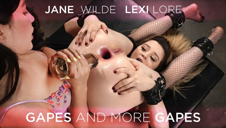 [EverythingButt(Kink)] - Gaping Dildo Play: Blonde Jane Wilde and Brunette Lexi Lore - Jane Wilde - Lexi Lore