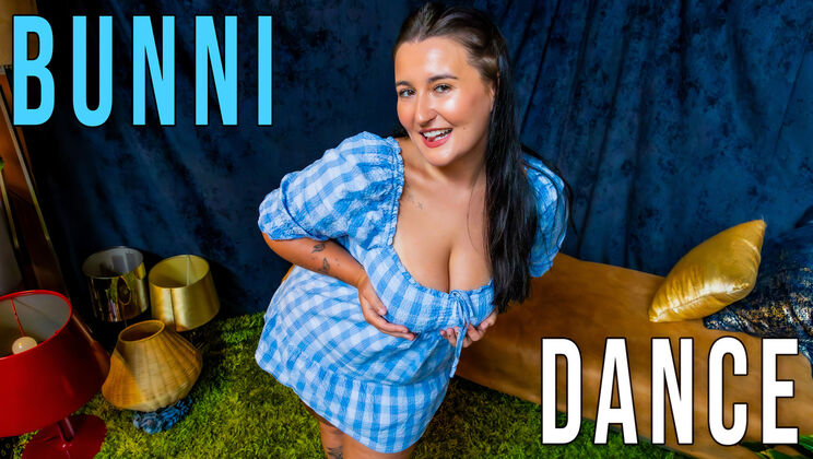 [GirlsOutWest] - Australian Girl Masturbating - Bunni