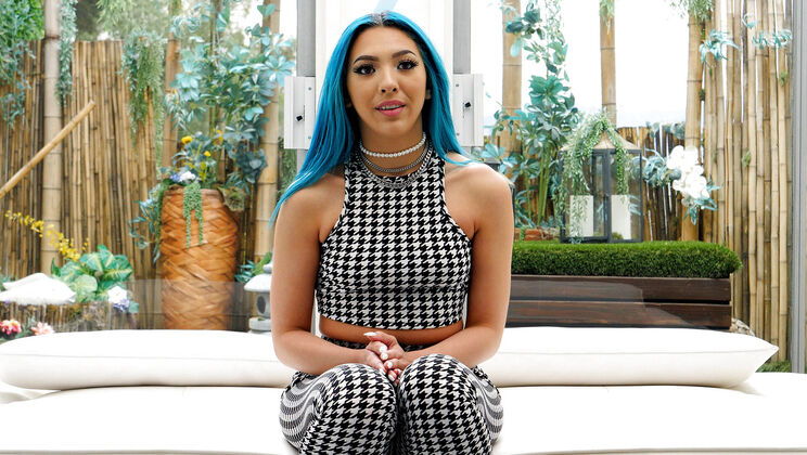 [CastingCouchHD] - Ass Licking and Fucking in Beverly's Tryout - Beverly