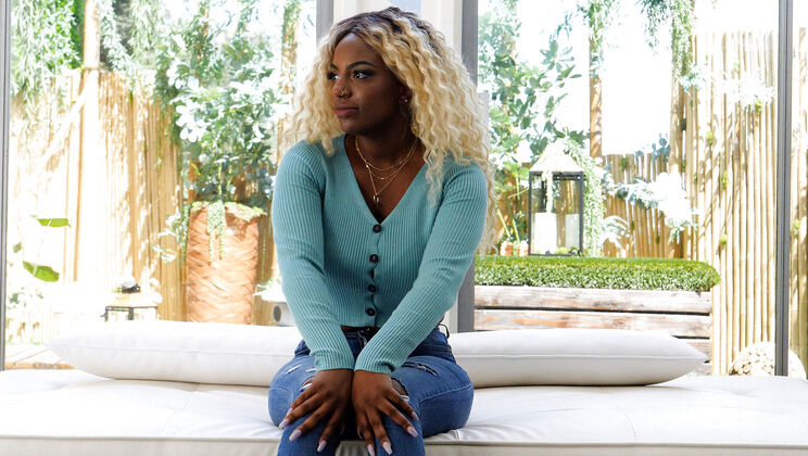 [CastingCouchHD] - Naomi's Double Penetration Tryout - Naomi