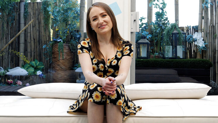 [CastingCouchHD] - Casting Lizzie for Sex Scenes