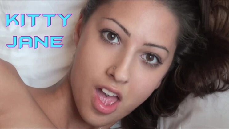 Pussy Licking and Anal with Kitty Jane