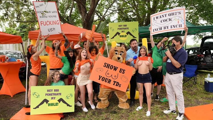 [CrazyCollegeGFs] - Oliver Flynn & GI Joey Share Blonde in Double Blowjob - Oliver Flynn - GI Joey - Katerina Deville - Sky Wonderland