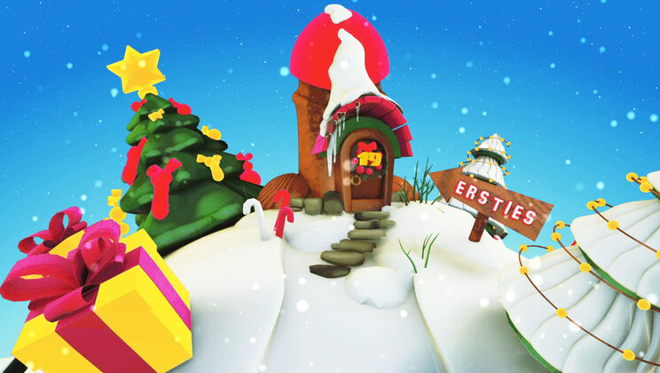 Lesbian Fingering Surprises: Trimmed Lovers & Toy Nights