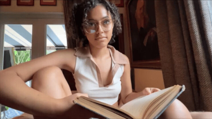 [FamilyTherapy] - POV Cumshot with Dani Diaz - The Cool Stepsister - Dani Diaz