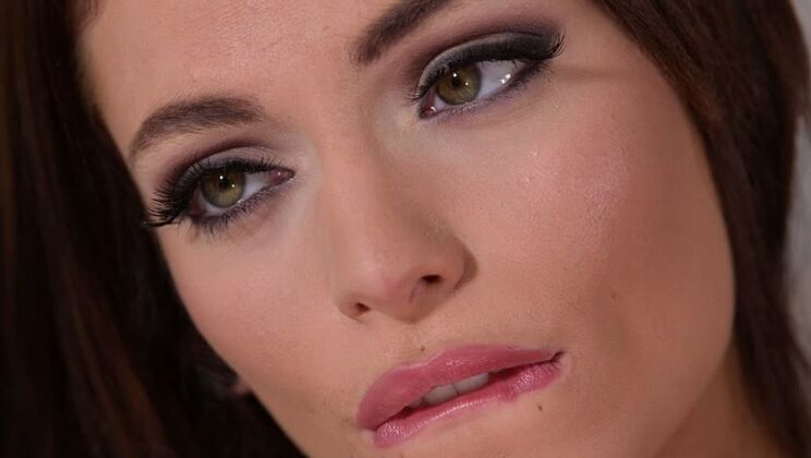 French tattooed hottie Clara Mia gives amazing blowjob and rides cock on first date