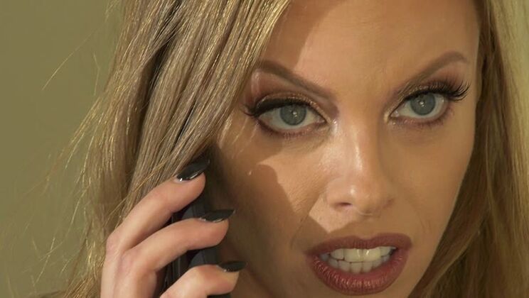  Enhanced body fuck with Britney Amber and Rion King 