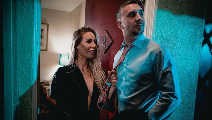 [DigitalPlayground] - Skirt Lift: A Sensual Affair - Nicole Aniston - Keiran Lee