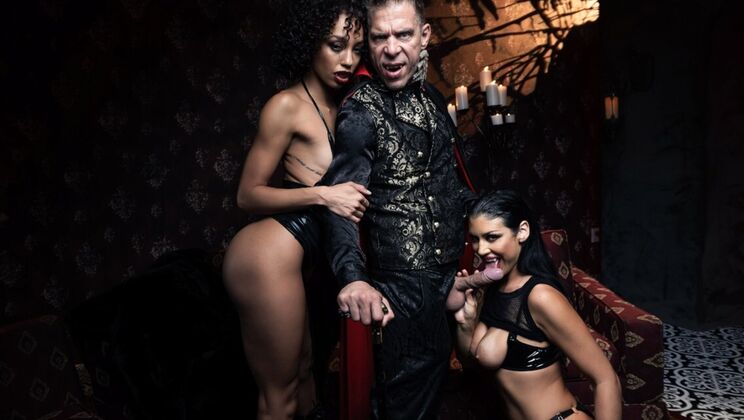 [DigitalPlayground] - Cum on Tits in a Restaurant - Mick Blue - Alexis Tae - Queenie Sateen