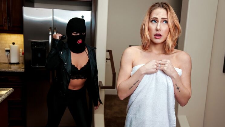 [DigitalPlayground] - Wet and Wild Lesbian Shower with Dildo and Fingering - Jenna Sativa - Carter Cruise