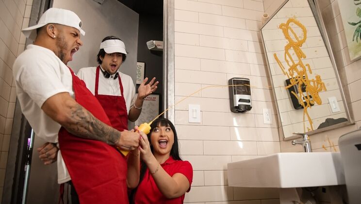 [RKPrime] - POV Fuck: Big Natural Tits Latina Gets Facial Cumshot in Restaurant - Mike Ox - Aleksa Mink