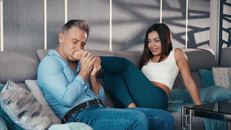 Athletic Maid's Work Fantasies