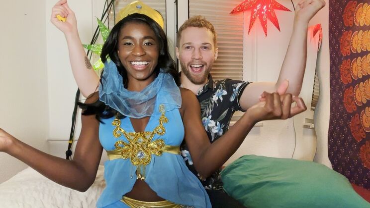 Genie In A Mocha: Nicole Masturbates & Fucks