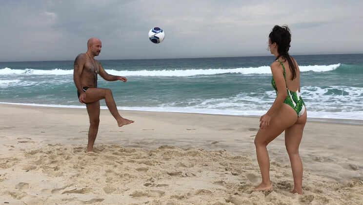 Edu & Fe World Cup Special: Spitting Distance - Outdoor Beach Sex